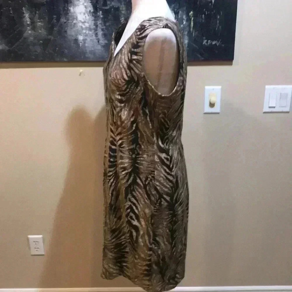 John Robert’s Abstract V-Neck Animal Print Design Midi Dress w/Zipper Back-12 - Picture 4 of 8